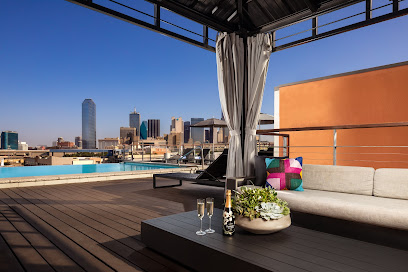 CANVAS Hotel