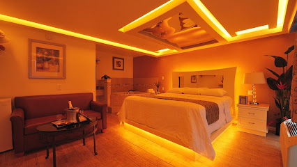 Romantic Inn & Suites