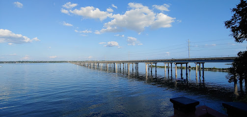 Lake Pointe Viewpoint