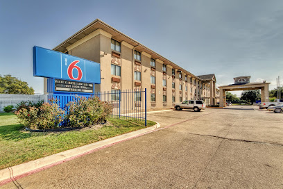 Motel 6 Dallas, TX - Fair Park